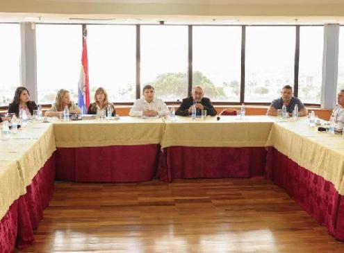 Mesa tecnica entre la comión de senado y represetantes de catastro-mef